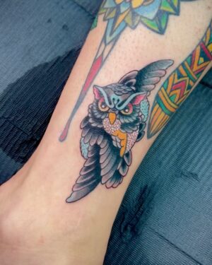 Darren Brass Instagram - I’d love to do more “TRADITIONAL” style tattoos .. Let me know what you wanna get ❓❓DM me or Email me at dbrass305@gmail.com #tattooartist #tattoo #tattoos #tattooart  #tattooed #art #tattoolife #tattooideas #tattooist #tattoodesign #tattooing #artist #tattooer #traditionaltattoo traditionaltattooart #blackandgreytattoo #thepearl