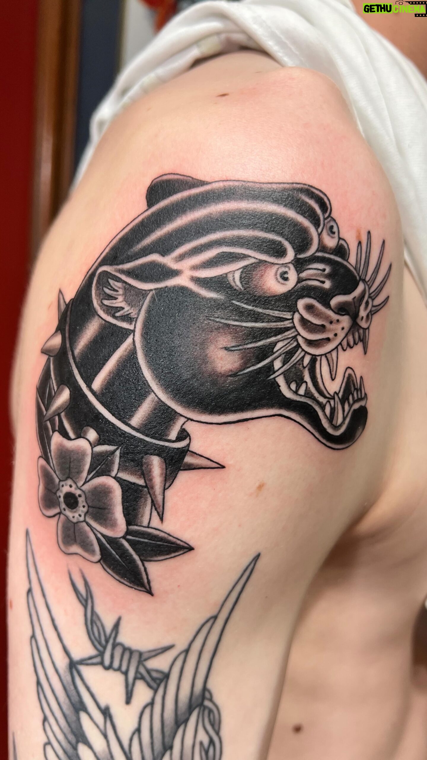 Darren Brass - 162 Likes - Sunday Night @brasscitytattoo … #traditionaltattoo #brassandgrey #alldayeveryday #pma