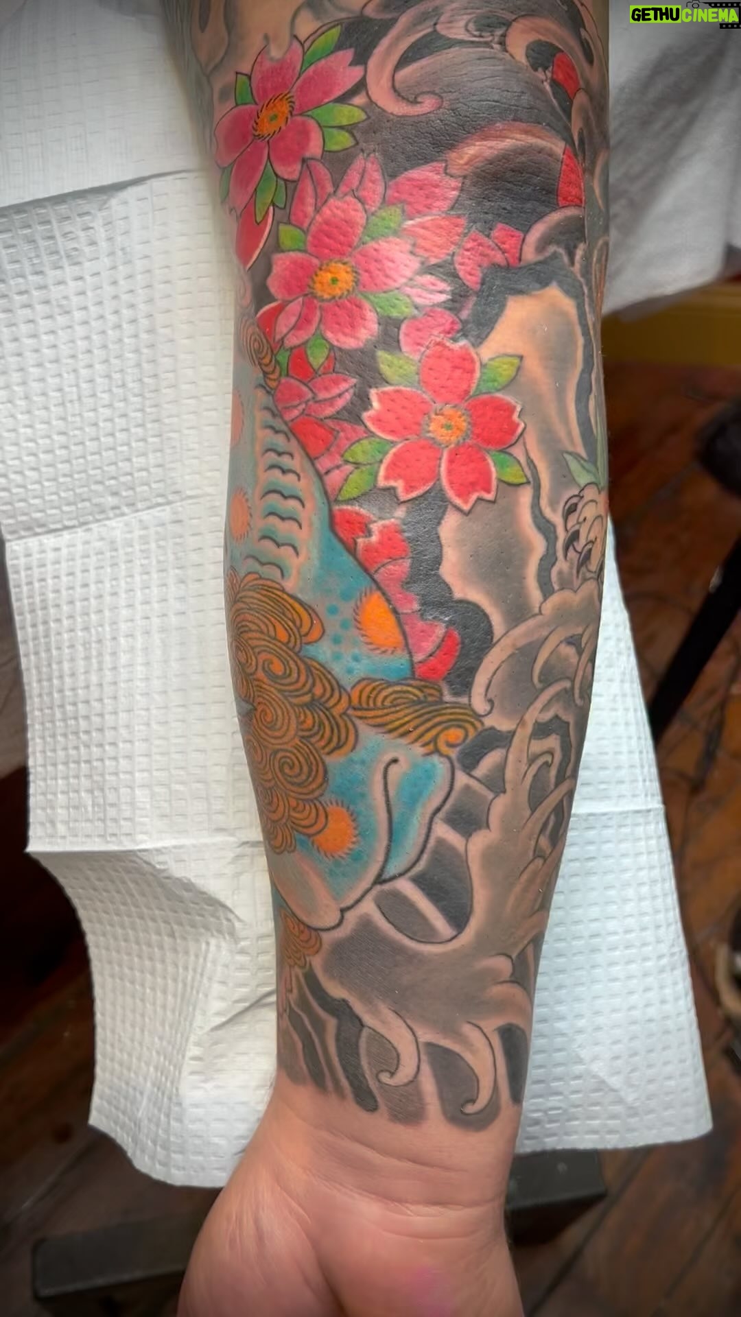 Darren Brass - 234 Likes - Adding pieces to the puzzle … #workinprogress @brasscitytattoo ✔️💯#tattoo #tattooart #cherryblossom #cherryblossomtattoo #japanesetattoo #tattooartist #colortattoo #today #pma #alldayeveryday #art #tattoostyle