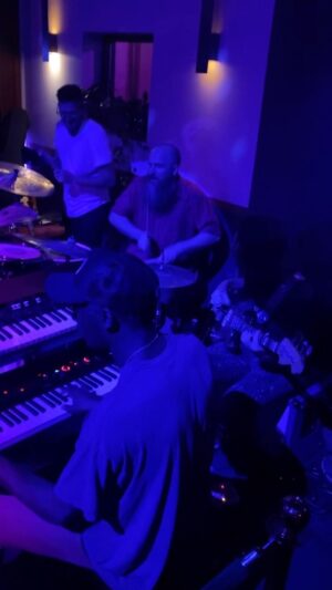 Darren King Instagram - Last night I got to sit for a minute at the Wednesday night jam @theflamingoinvite with @jbmookie @coryjwong @lauraberens @devongilfillian @themustangmcgee @petarjdrums @jodyleedrums