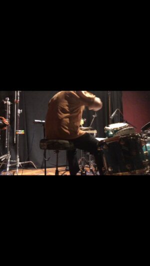 Darren King Instagram - Here’s a lil’ beat from a recent session with producer extraordinaire @avedonmusic
