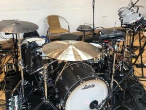 Darren King Instagram - My kit got an upgrade. 🥵 @ludwigdrumshq 
@istanbulagop