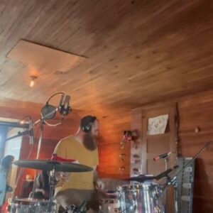 Darren King Instagram - Some clips from a recent session in my studio with the marvelous @philthechandler 
He’s making something special! If you are interested in having my drums on your music email me at dk@dkdrummer.com or send me a dm.