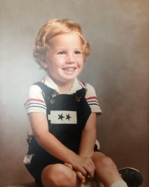 Darren King Instagram - It’s my birthday today. 42! To my friends and family I’m thankful I was born in time to get to know and love  you. 🥹