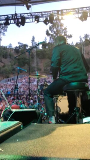 Darren King Instagram - Feels so good to be playing live again. 
From last night with @celissemusic opening for @brandicarlile