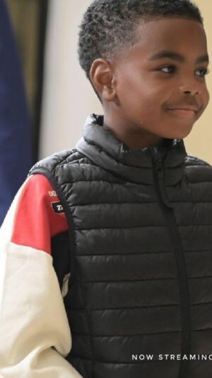 Darrin Henson Instagram - My little man is getting big ..leave a message if you are emotionally attached to what’s going on with the characters on @familybusinessbet #darrinhenson @kimberlypattersonofficial #NOAH
