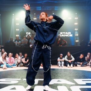 Darya Timoshenko Instagram - Judge demo from @stardancecamp 
Moments All styles Battle 🌟