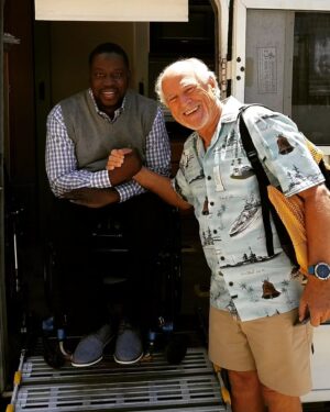 Daryl Mitchell Instagram - Man this is incredible. Doing #ncisneworleans have given me the opportunity to meet some great people. This man was a 💎. He shared some great stories with me. I just want to thank you #jimmybuffett #margaritaville coming to my bus, and spending your down  time with me. Much ❤, and God speed.