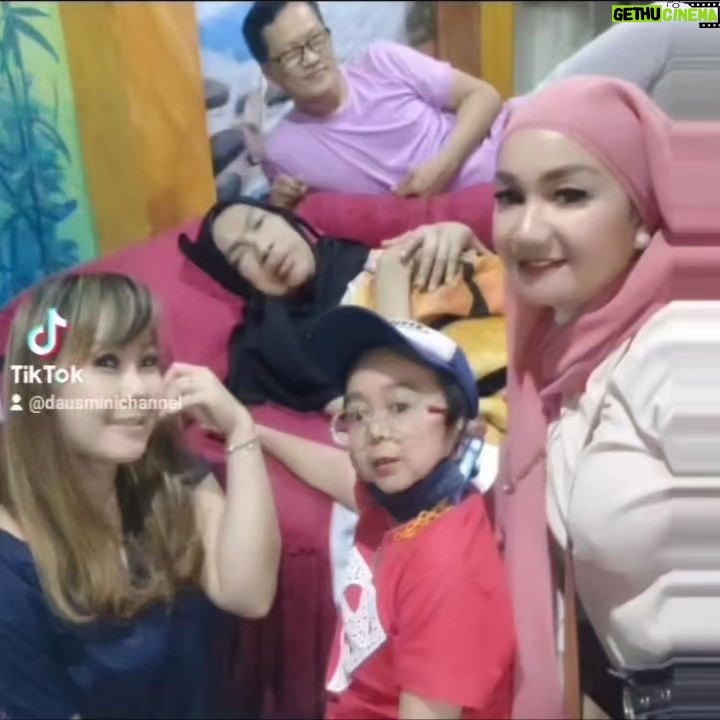 Daus Mini - 1.3K Likes - Selamat Jalan Bunda @dg_kcp Mudah²an Husnul Khotimah...