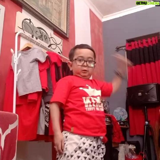 Daus Mini - 7.2K Likes -