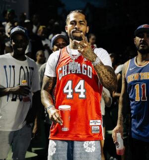 Dave East Instagram - Day In The Life 🏁 Pee Wee Kirkland Bulls This Rare!!!!! 📸@keembinshootin