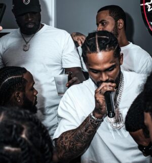 Dave East Instagram - Day In The Life 🏁 Pee Wee Kirkland Bulls This Rare!!!!! 📸@keembinshootin