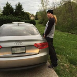 Dave Mustaine Instagram - Saw an old friend in #denver last night @richross13. Here's me filling up his Audi.