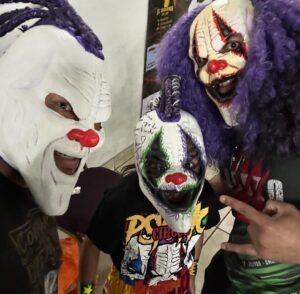 Dave The Clown Instagram - Muchas gracias a la gente bonita de Brownsville Texas que fue a vernos , hoy sin duda brownsville es uno de mis lugares preferidos lleno de grandes amigos y bonitos momentos . Nos vemos pronto , gracias por apoyarnos #tecargóelpayaso #psychocircus
