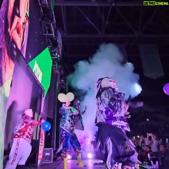 Dave The Clown - 249 Likes - PSYCHO CIRCUS!!!