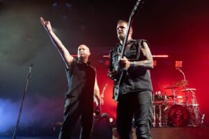 David Draiman Instagram - Wishing the happiest of birthdays to my brother from another mother. So proud of all we’ve done together, and the best is yet to come 🤘🏻
Much love brother @dandonegan