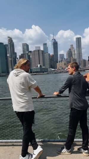 David Garrett Instagram - Press day all day in New York! My interview with RTL for Gala TV will be out soon!

We talked about my new album, visited some of my favourite spots in New York and had a lot of fun. Can’t wait for you to see the full video. 

Have you been here and what is your favourite spot in NYC? 🗽

#newyorkcity #pressday #newalbum #worldtour #millenniumsymphony #davidgarrett #crossovermusic