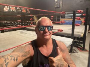 David Heath Instagram - Wednesday morning vibes CCW Training Facility ready for some #fanginNbangin also gotta do a quick busted open interview