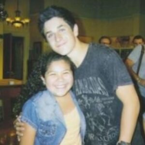 David Henrie Instagram - Love when long time friends come visit. How long have we known each other? Swipe to find out 😂
.
.
.
.
.
#OnSet #Throwback #Friends #Disney #Actor #Fun
