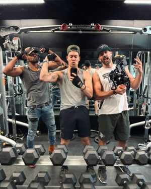 David Lim Instagram - 8 seasons in and still as motivated as ever. 💪🏽

#SWAT #GymBuddies #NoDaysOff