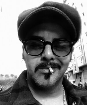 David Perdomo Instagram - Voy a subir alguna movida porque si no me chapan esto.
El tabaco fatal, ya lo sé.
Salud y suerte.🖤