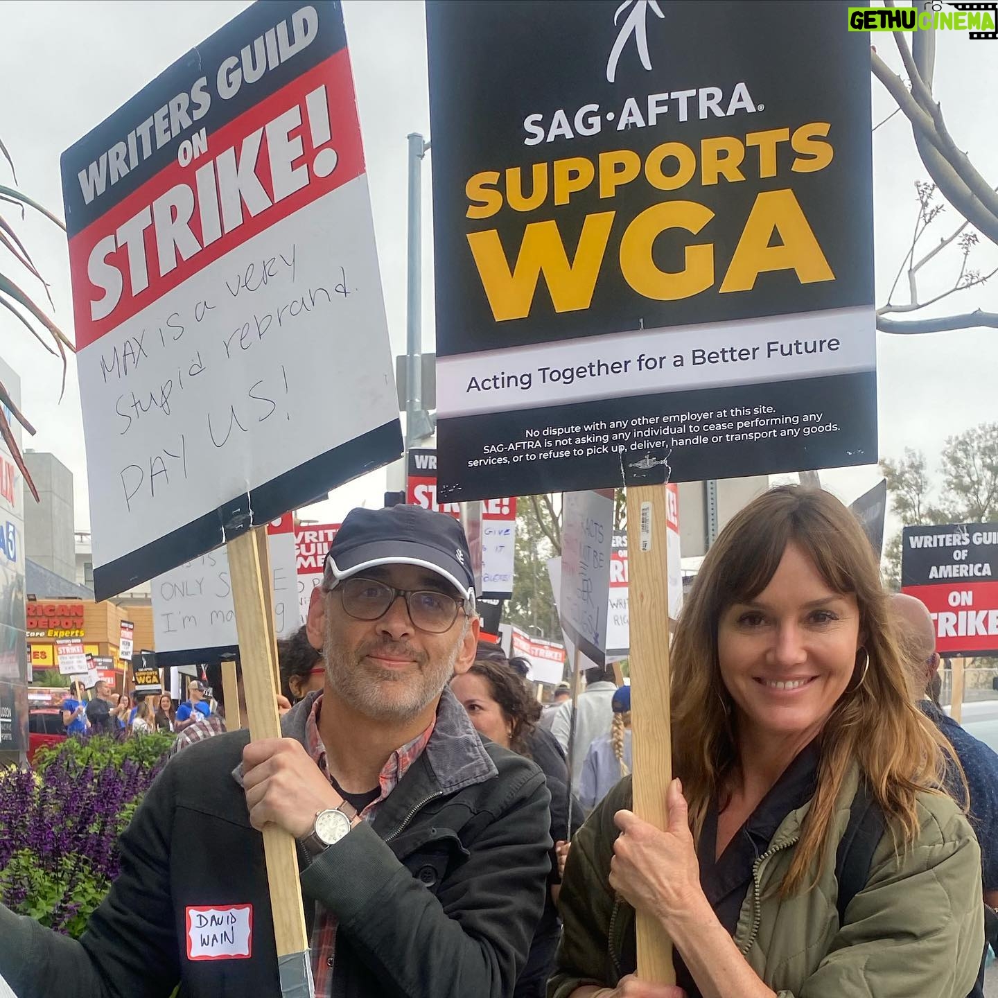 David Wain - 4K Likes - #wgastrong @sagaftra @directorsguild @iatse solidarity
