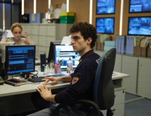 Davide Calgaro Instagram - #noactivity su @primevideoit 
Spero vi stia divertendo quanto mi sono divertito io a interpretare Nicola, un poliziotto fervente cattolico, un personaggio che come potete immaginare mi rappresenta al 100%.
Un enorme grazie a @valeriovestoso e a @groenlandia_film per la fiducia e per avermi permesso di condividere il set con due attrici incredibili come @carlasignorisreal ed @emanuela_fanelli ❤️