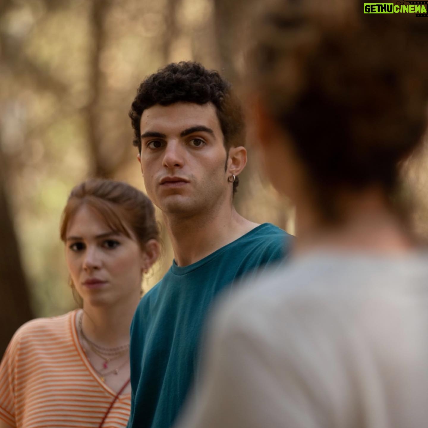 Davide Calgaro - 3.4K Likes - Grazie a tutti per i messaggi e l’affetto!
“Una boccata d’aria” è al cinema💙