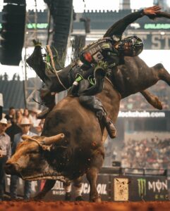 Daylon Swearingen Most Liked Photos and Posts