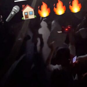 Dbo Instagram - 문화는 우리 모두가 함께 만들어 가는것 😤
요령보다는 노력으로 한 걸음씩 나아가는 중
꿈은 크게, 행동은 작게부터 시작이야
오늘의 땀방울이 내일의 무대가 되니까
난 여전히 배우는 중인 인디펜던트 아티스트야
서로 존중하며 함께 성장해봅시다 👊
함께 해준 모든 분들 감사합니다 
더 나은 음악으로 돌아올께 기대해 🔥

Culture is what we all make together 😤
I‘m taking it step by step with effort rather than by trick
Dreams start big, actions start small
How today’s sweat drops become tomorrow‘s stage
I’m still an Independent artist learning
Let‘s respect each other and grow together 👊
Thank you to everyone who’s been with me
I‘ll be back with better music, so look forward to it