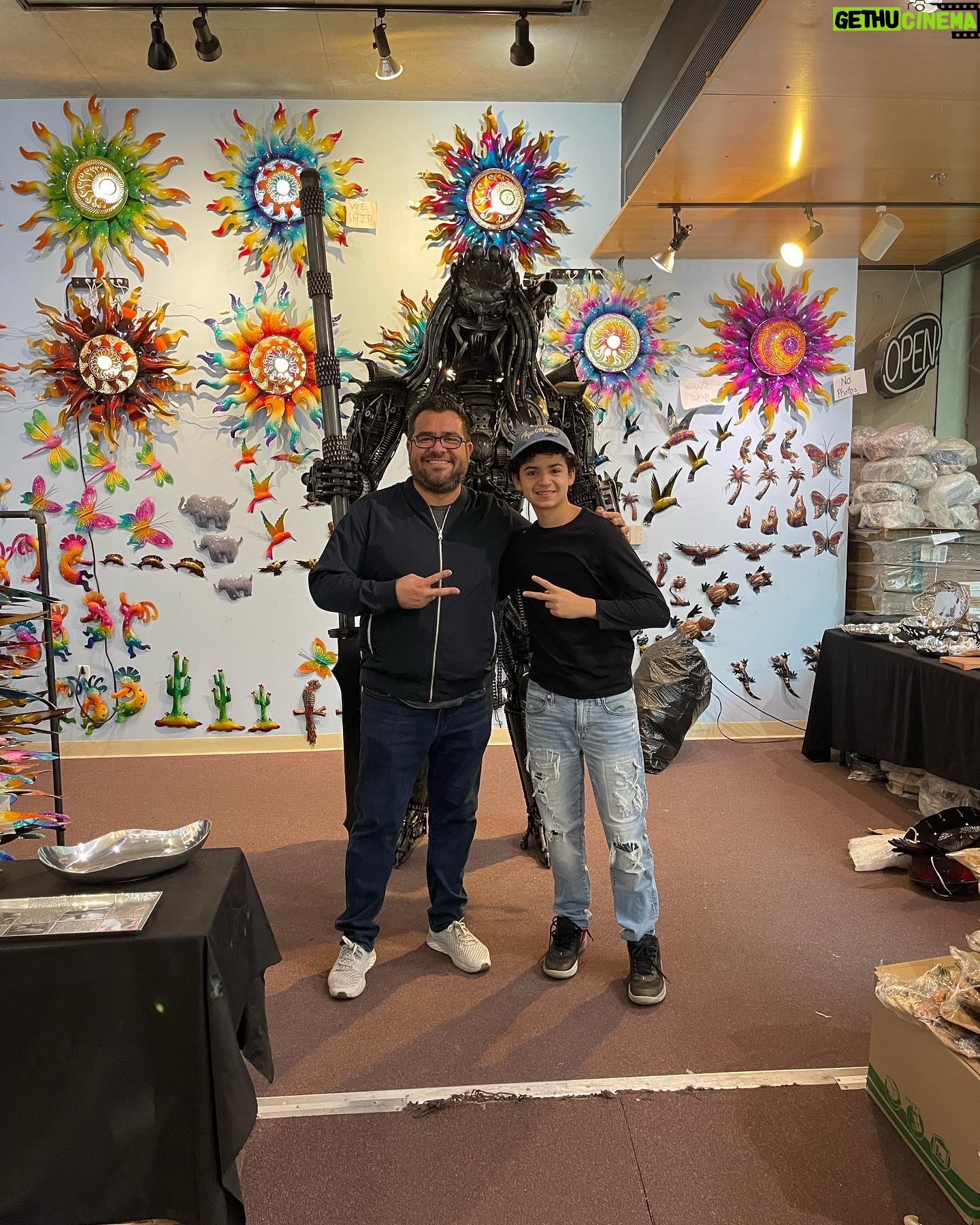 Dean Scott Vazquez - 1.9K Likes - Come to the pink giraffe of Santa Fe, The Santa Fe arcade with the beautiful art made by Juan Guzman ⭐️