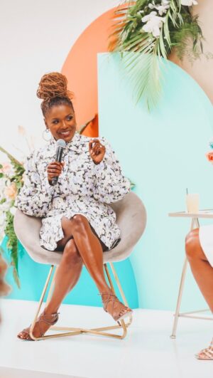 Deborah Joy Winans Instagram - Question of the day: Who are you trying to please with your gifts? 

When @deborahjoywinans joined the @blacklove #YOURetreat in conversation with her dear friend @jemelehill, she reminded us all that people will tell you who you are, who you should be, and even what God wants you to do with the gifts He has given you….but trusting yourself and your relationship with God is truly what matters. ❤️

#BlackLove #DeborahJoyWinans #knowGod #sisterhood #YOUretreat #selflove #selfcare #wellness