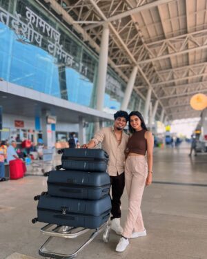 Deepika Damu Instagram - 🫶🏻🧿

#deepuuofficial #deepikadamu #manojjacksonofficial #momuandbittu #explorepage #interest #trending #trendingreels #deeluvzu #deepuu #newbeginnings