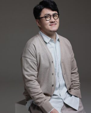 Defconn Instagram - 사진 너무 잘 나오지 않았음? 
20년만의 프로필 사진 대성공!! 
내년엔 좋은 프로그램들 또 많이 만나보자!
Photo by @502studio.lee 
#데프콘 #파이팅💪