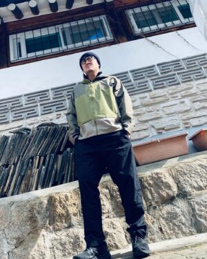 Defconn Instagram - 나는 acg를 이렇게까지 진심으로 좋아할
생각은 없었다 그런데 어느순간 
늘어나기 시작한다... 
정말이지 나이키는 무서운 기업이다
#acg #편한옷좋아 #패션에진심인편