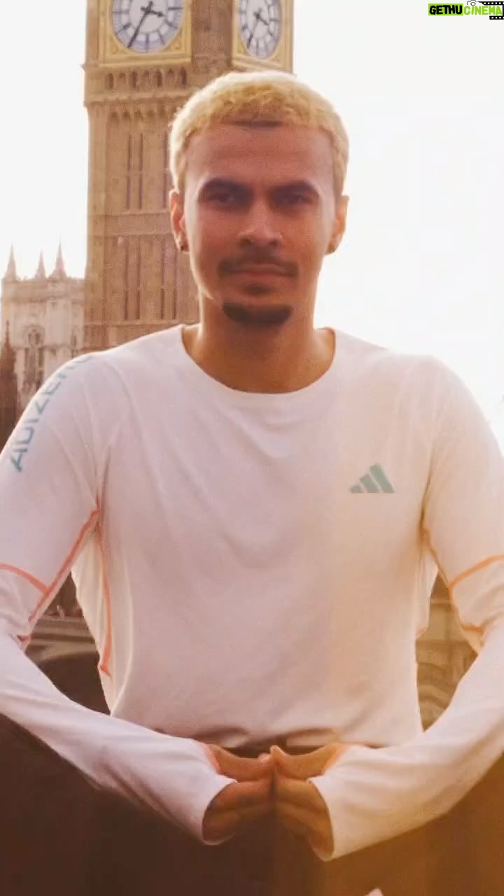 Dele Alli - 320.1K Likes - “𝗜𝗻 𝗧𝗵𝗲 𝗪𝗼𝗿𝗹𝗱, 𝗡𝗼 𝗢𝗻𝗲 𝗜𝘀 𝗣𝗲𝗿𝗳𝗲𝗰𝘁.
𝗕𝘂𝘁 𝗔𝗹𝗼𝗻𝗴 𝗧𝗵𝗲 𝗪𝗮𝘆, 𝗬𝗼𝘂’𝗹𝗹 𝗕𝗲𝗰𝗼𝗺𝗲 𝗦𝗼𝗺𝗲𝘁𝗵𝗶𝗻𝗴 𝗚𝗿𝗲𝗮𝘁” - 𝗡𝗮𝗿𝘂𝘁𝗼 𝗨𝘇𝘂𝗺𝗮𝗸𝗶 💜