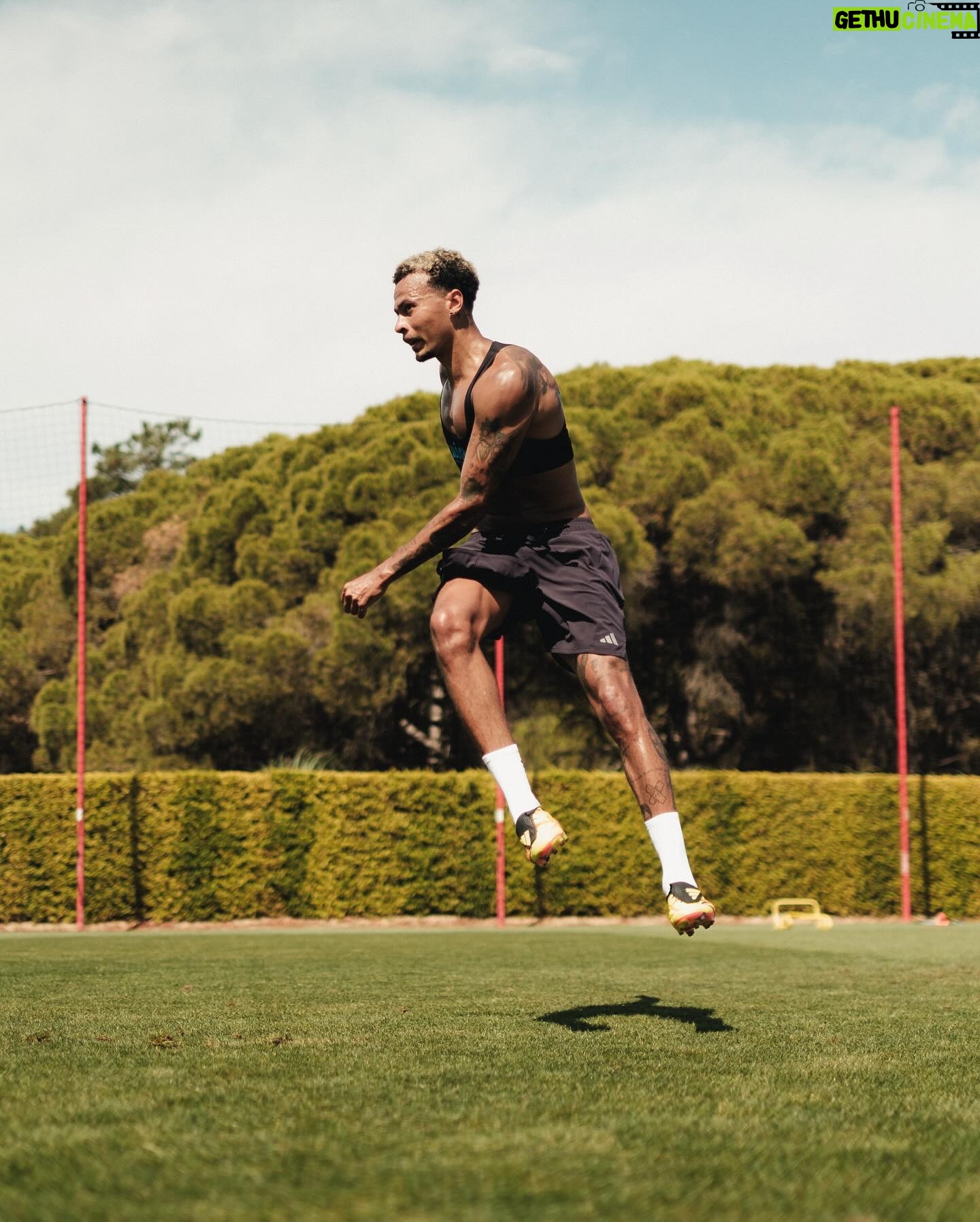 Dele Alli - 461.2K Likes - ’𝐍𝐨𝐭𝐡𝐢𝐧𝐠 𝐜𝐡𝐚𝐧𝐠𝐞𝐬 𝐢𝐟 𝐍𝐨𝐭𝐡𝐢𝐧𝐠 𝐜𝐡𝐚𝐧𝐠𝐞𝐬!’ 𝐖𝐄 𝐂𝐎𝐎𝐊𝐈𝐍𝐆 👨🏽🍳💜💫