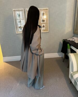 Demi Moore Instagram - Day one of @feudfx press tour ✔️ Glam by @djquintero and @kristoferbuckle, styled by @bradgoreski in @fendi. Could live in these pants @mrkimjones 😘