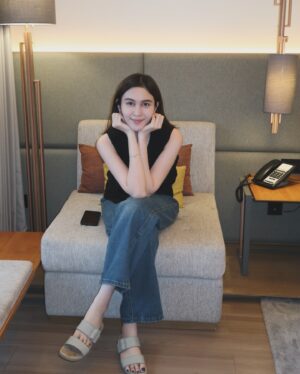 Denira Wiraguna Instagram - Bandung dump🤏🏻