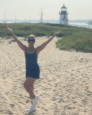 Denise Austin Instagram - Having the BEST time in Nantucket!!!! From celebrating my dearest friends who chaired a wonderful fundraiser for rescue dogs @nishanimals with a sold out event called WoofStock to wonderful beach days and walks!!!! Thank you @youcoulddiefromthat and @suzyqmcc!!!!! Enjoying life to the fullest!!!
Xoxoxo