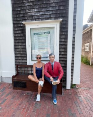 Denise Austin Instagram - Having the BEST time in Nantucket!!!! From celebrating my dearest friends who chaired a wonderful fundraiser for rescue dogs @nishanimals with a sold out event called WoofStock to wonderful beach days and walks!!!! Thank you @youcoulddiefromthat and @suzyqmcc!!!!! Enjoying life to the fullest!!!
Xoxoxo