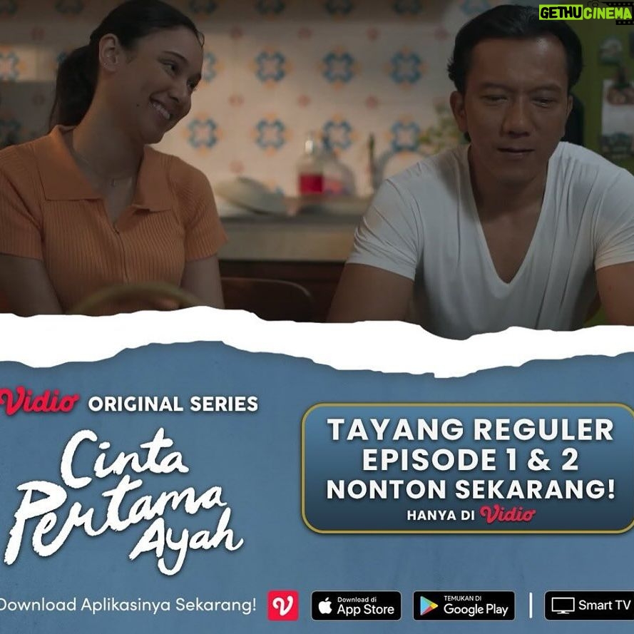 Dennis Adishwara - 277 Likes - Kenalkan, ini Farid. Pekerjaannya: gemar memancing emosi lawan bicaranya demi mendapatkan jawaban.
Ada yang tahu apa pekerjaan Farid?
Contekan jawaban ada di series “Cinta Pertama Ayah” yang tayang di @vidiooriginals
Episode 1 & 2 sudah siap dinikmati lho!
@skyfilmsofficial @vidiodotcom