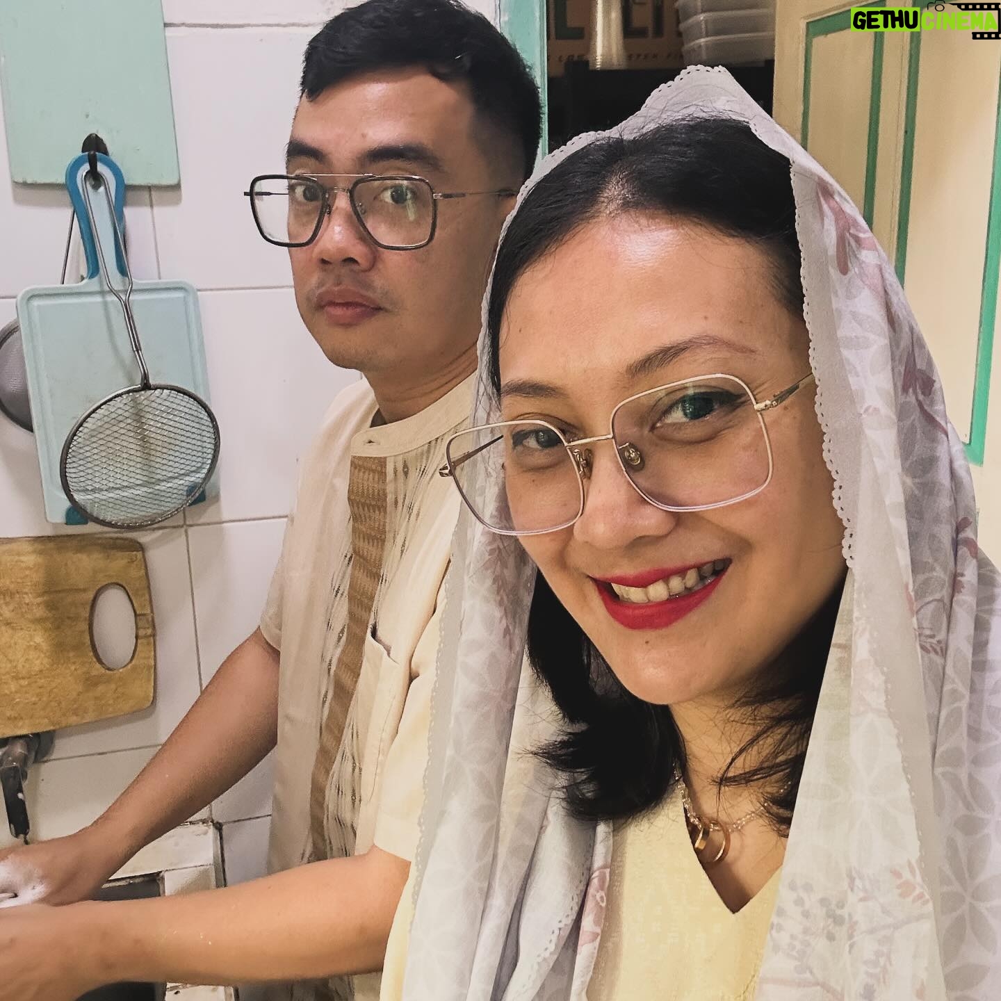 Dennis Adishwara - 666 Likes - Selamat Merayakan Lebaran! Mohon Maaf Lahir Batin!
Senang banget bisa family time di perayaan kali ini.