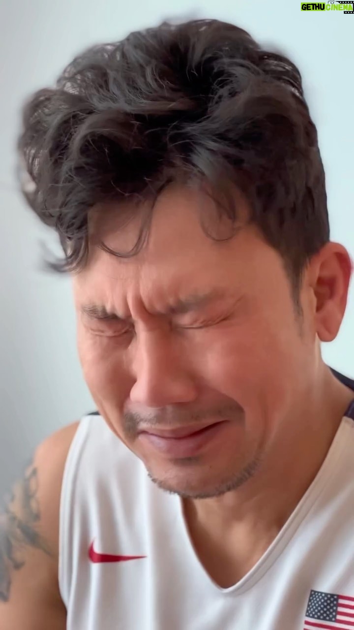 Denny Sumargo - 143.4K Likes - Kejujuran apa yang kalian pernah bilang ke pasangan?!
Yang paling pecah gue kasih jajan buat beli flimeal!!
#Flimeal
#FlimtyFamily
#MealReplacement
#dennysumargo
