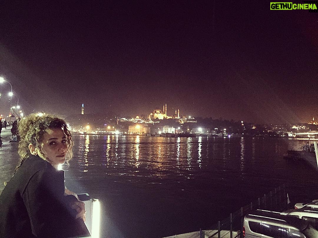 Derya Karadaş - 4.8K Likes - #karaköy