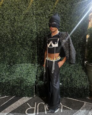 Destiny West Instagram - I am the wave. I only wave 
when I’m telling em bye 👋🏼