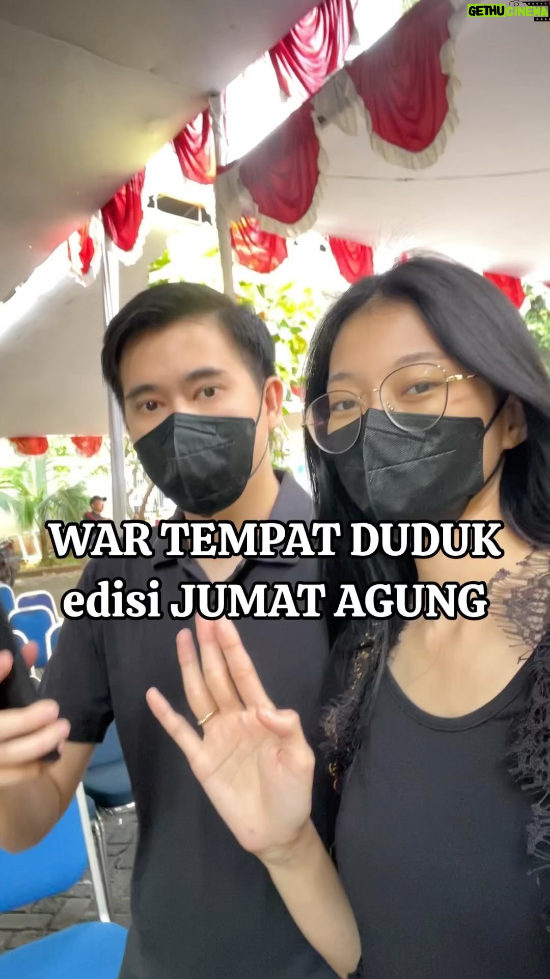 Desy Genoveva - 19.9K Likes - Jadi kalian pake baju warna apa nih? 😜😇
#justforfun
Selamat memperingati Jumat Agung semuanya 🩷🩷