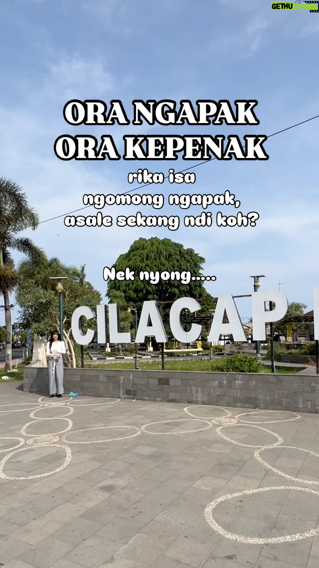 Desy Genoveva - 10.8K Likes - njajal alias mencoba #reels1detik