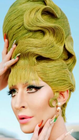 Detox Instagram - This Pride month, I’m partnering with my friends at @briogeo for a collab that’s all about hairstyling as a tool for self expression. 💕

A sickening hair game is only possible when you’re able to properly care for what’s underneath. That’s why I don’t go anywhere without my Briogeo faves - they come in clutch when I’m on the road, and help me make sure I’m keeping my hair healthy so I can shine. ✨

Head over to briogeohair.com to give yourself and our community some love - express yourself!