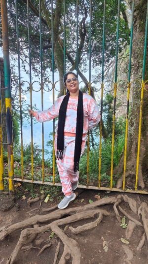 Devipriya Instagram - Finally reeeled this trending song at Gunacaves kodaikanal🤣🤗🤣🤗
#devipriya23_official